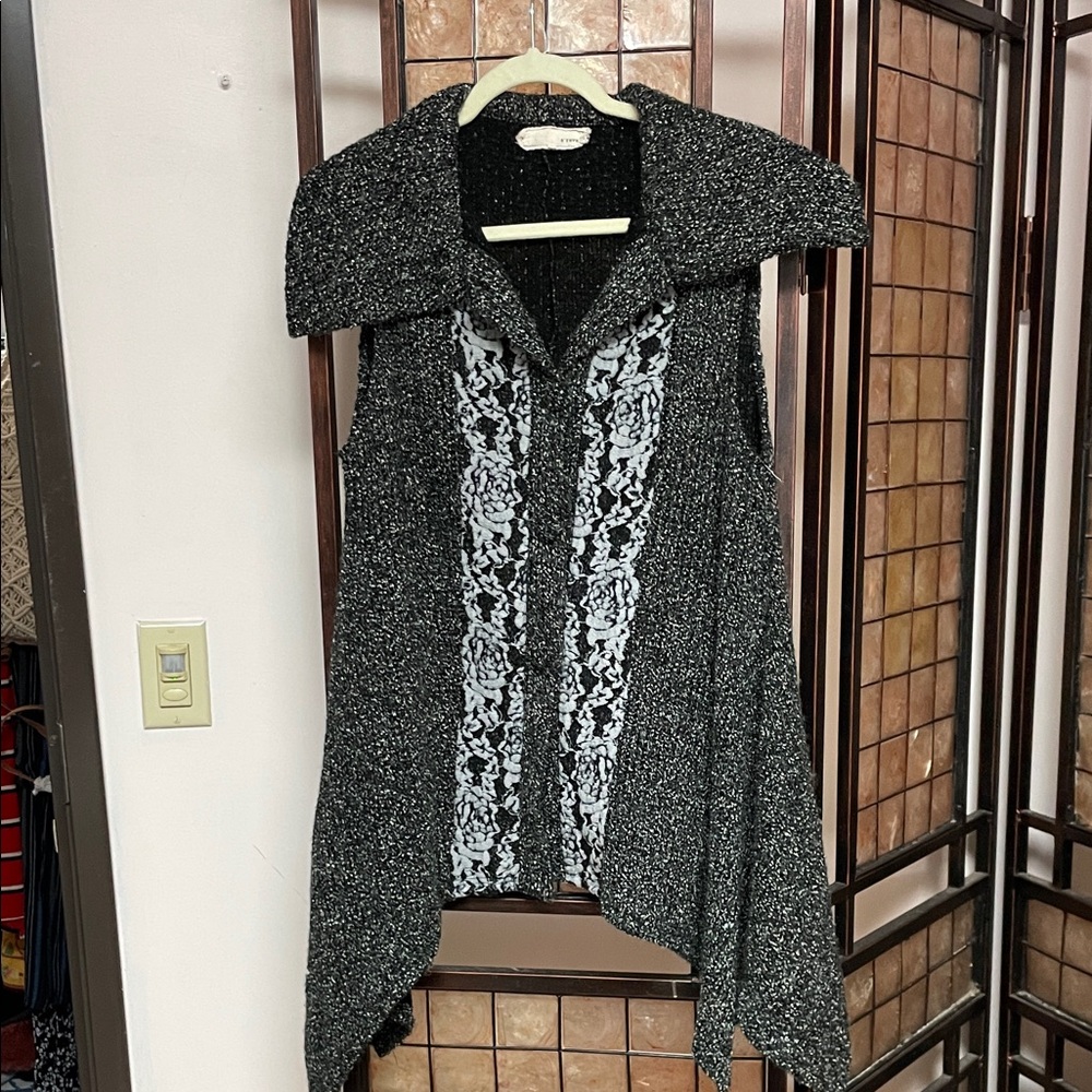 Areve Black and White Draped Cardigan